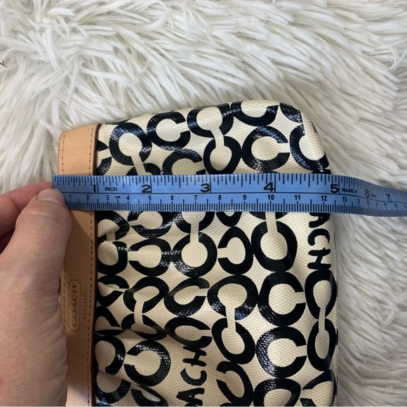 Coach Wristlet Bag NWT - Picture 7 of 11